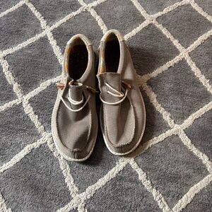 Hey Dude Men's Gray Boat Shoes